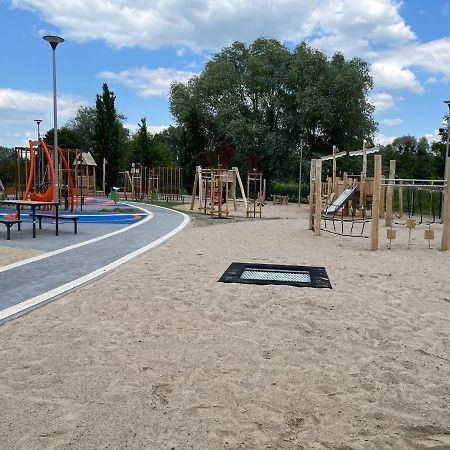 Sun River Apartament ايوافا المظهر الخارجي الصورة