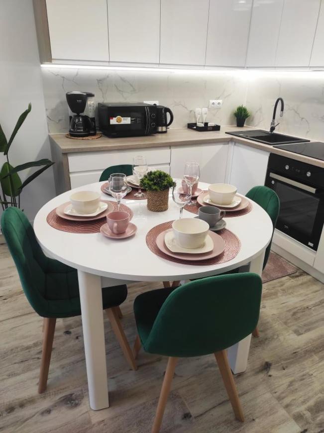 Sun River Apartament ايوافا المظهر الخارجي الصورة